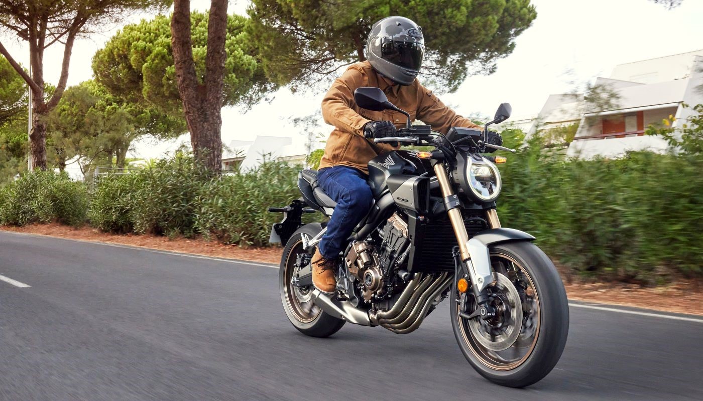 cb650r-e-clutch-new-product-page-desktop-1400x800