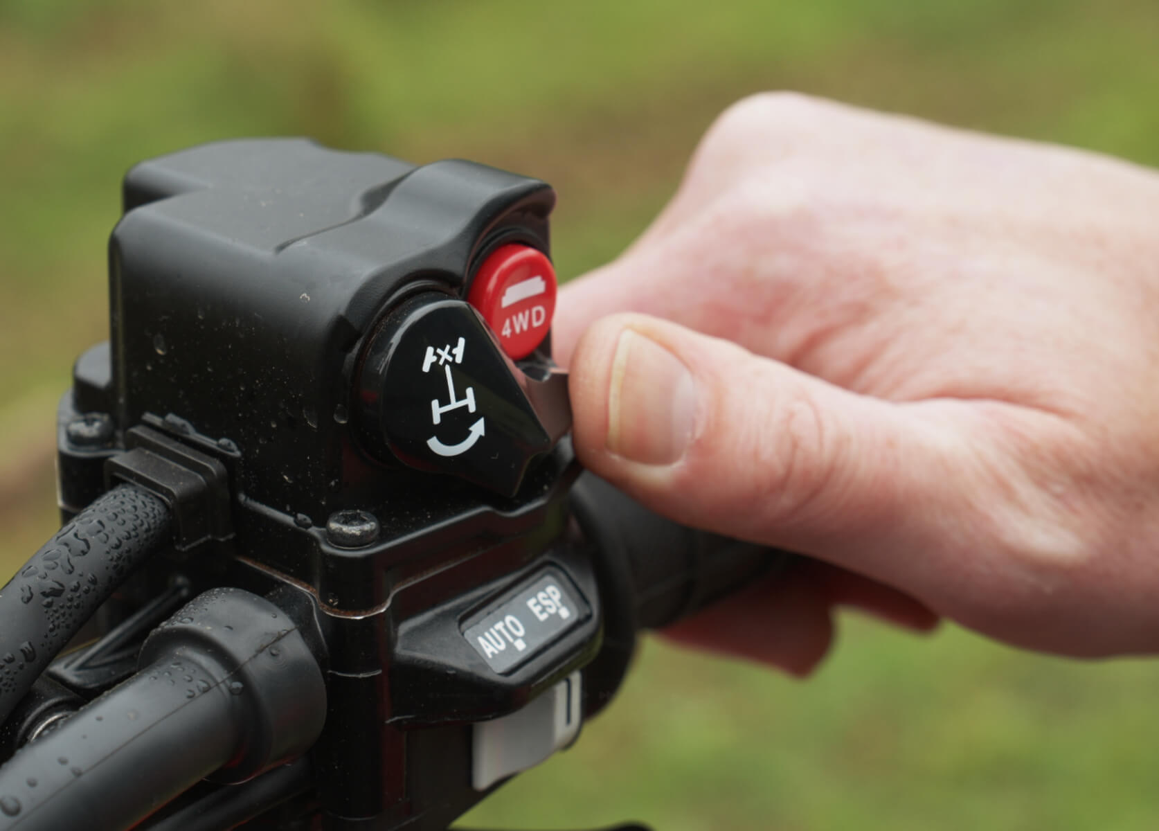 ATV_Driveline_Page_07_Electronic_Diff-Lock_1674_x_1200_v2